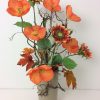 Oranje Papavers en Zonnebloemen op Groene Vaas